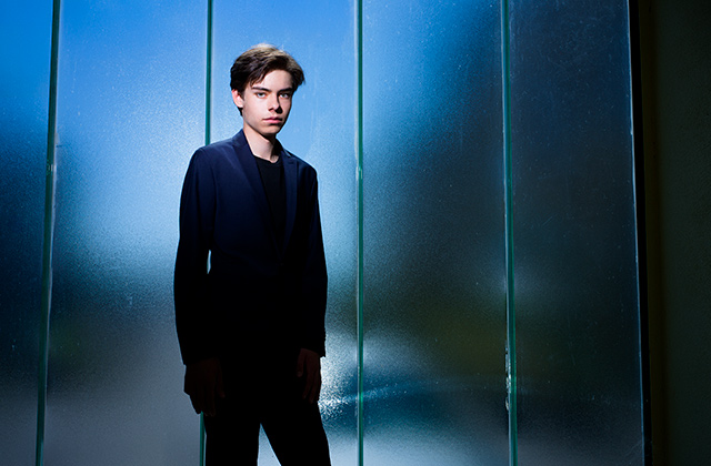 Colin-Putz-b3e26f4b_B0015218-2©-Peter-Rigaud